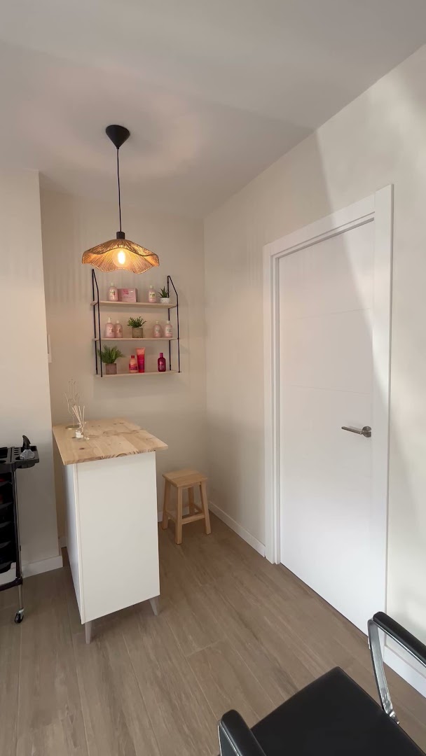 Salón N`Chik - Peluquería y Masajes · Fotos 5